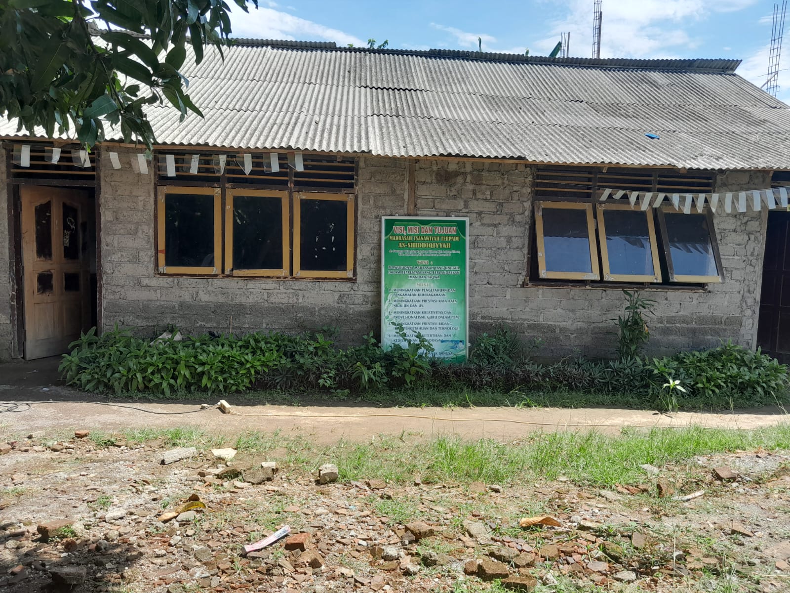 Gedung Kelas Mts As-Shiddiqiyyah yang akan di bangun